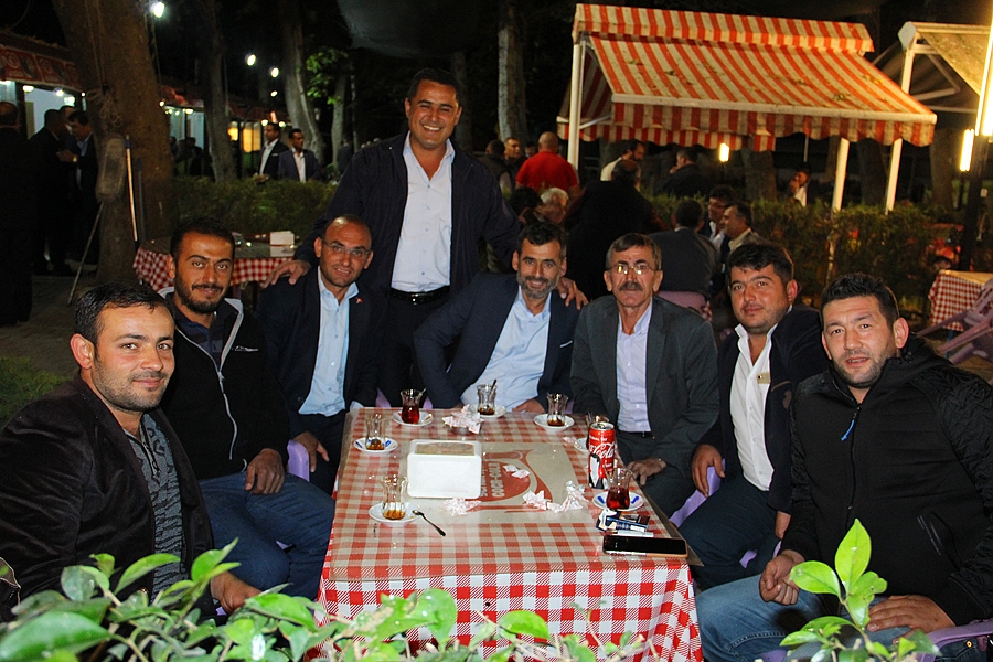 Dinar Ziraat Odasından Muhtarlar Gününde Özel Yemekli Gece