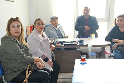 Dinar CHP'de 3 Aday Birleşerek Güç Birliği Yaptı