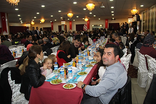Dinar'da 24 Kasım Öğretmenler Günü Kutlandı