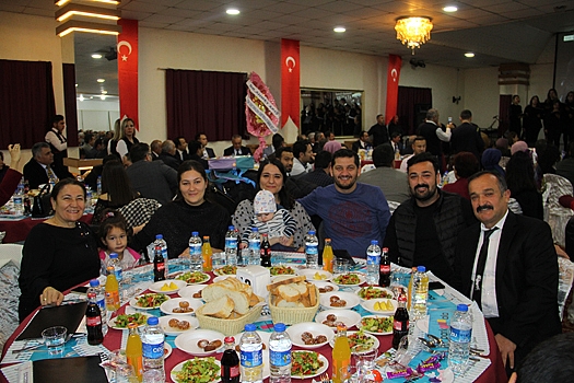 Dinar'da 24 Kasım Öğretmenler Günü Kutlandı