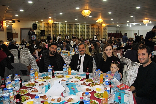 Dinar'da 24 Kasım Öğretmenler Günü Kutlandı