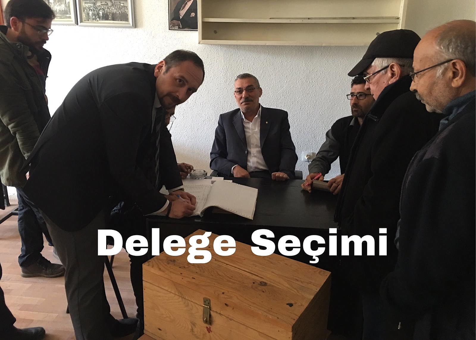 Dinar CHP Delegelerini Seçiyor