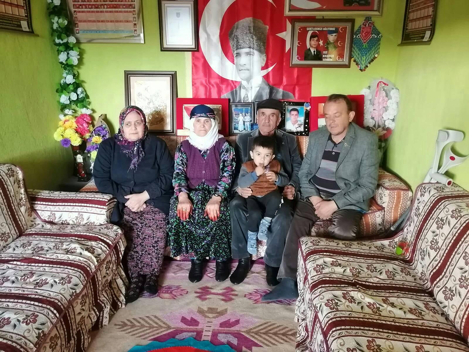 Başkan Hasan Ceylan Şehit Ailelerini Yalnız Bırakmıyor