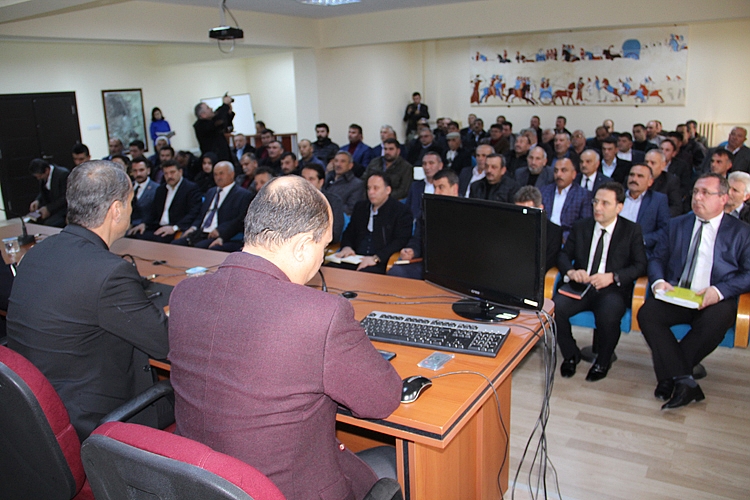 Dinar’da Kaymakam Kapanakaya 2019 Yıl Sonu Toplantısı Yaptı