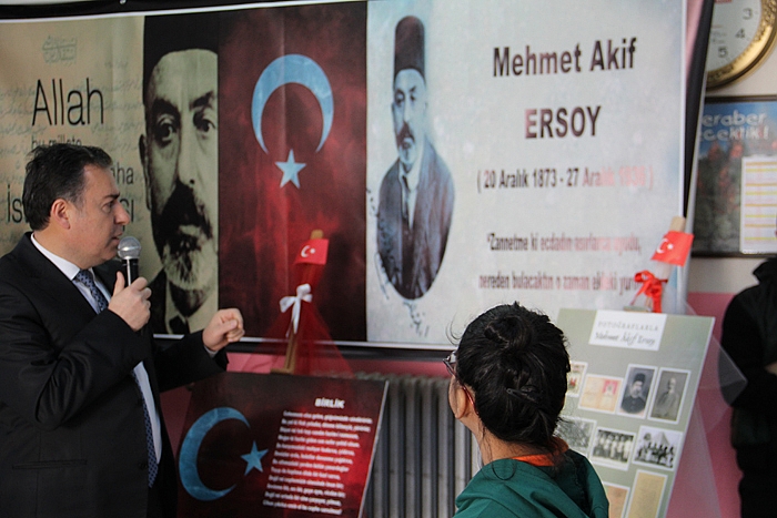 Dinar'da Milli Şairimiz Mehmet Akif Ersoy Anıldı