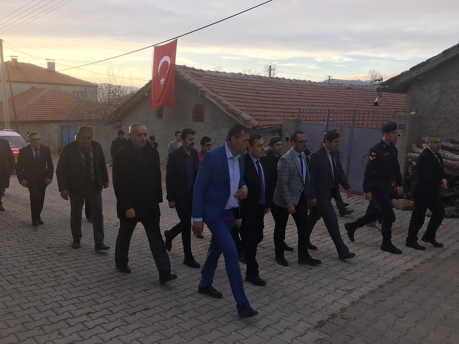 Kınıklı Yaralı Askerimiz Baba Ocağına Geldi