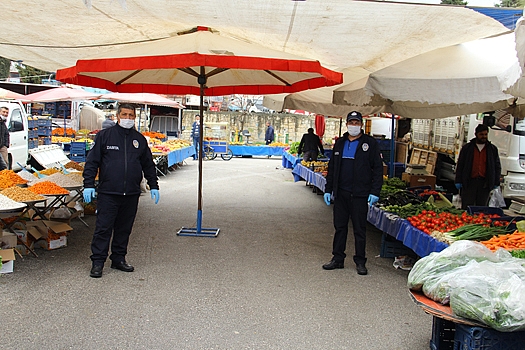 Dinar Sebze Pazarında Zabıta Ekipleri Coronavirüs Tedbirleri Aldı. Video HABER