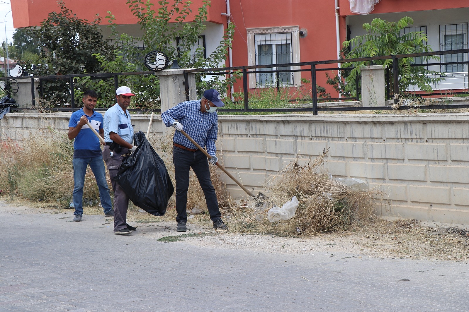 Başkan Sarı, "Daha temiz bir Dinar için çalışıyoruz"