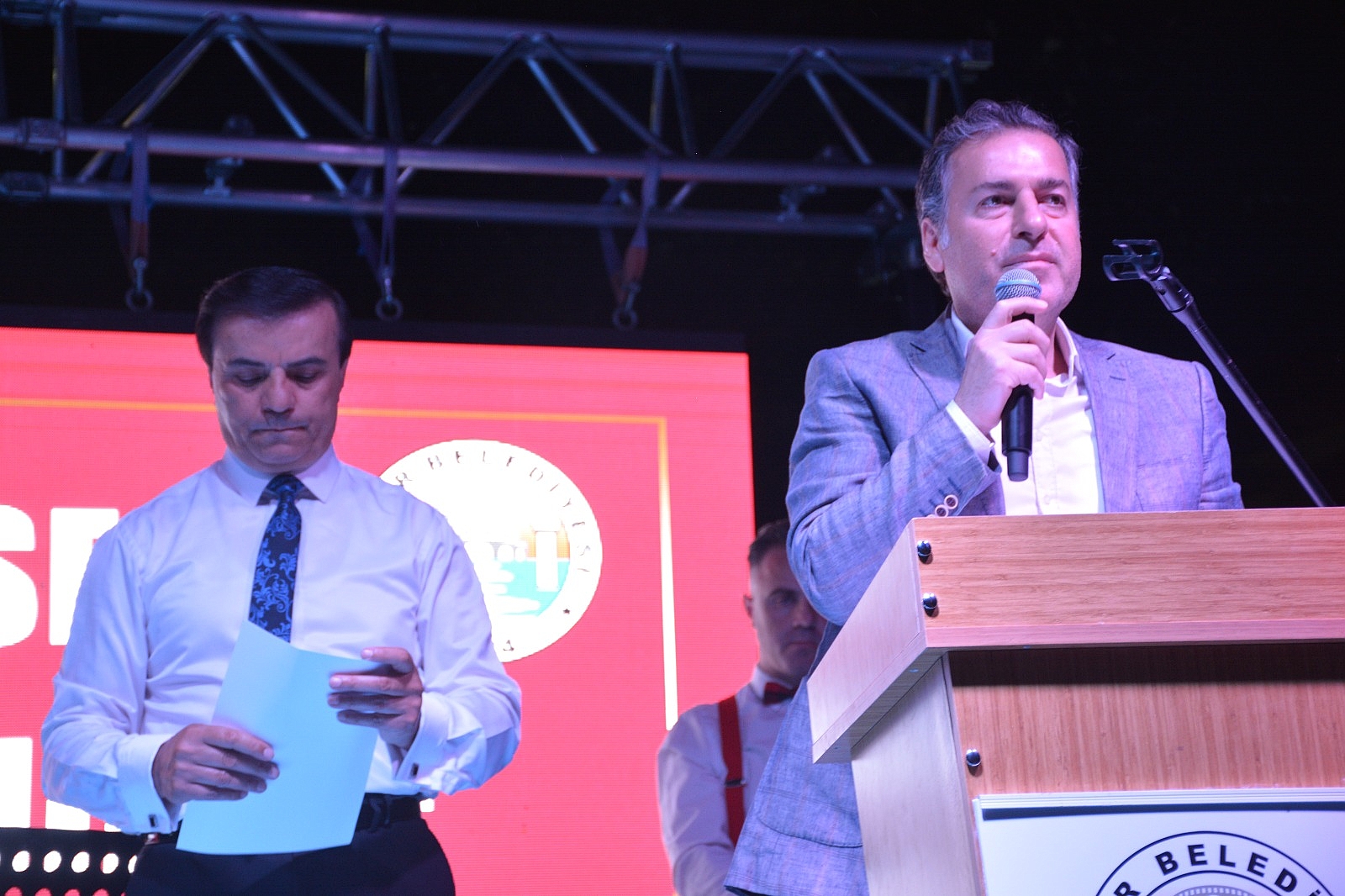 Başkan Sarı, "36 Çocuğumuzun sünnet mutluluğuna ortak olduk"