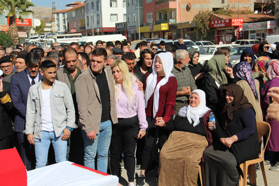 Dinar'da Uzman Çavuş Muhammed Mustafa Özdemir Göz Yaşları İle Toprağa Verildi