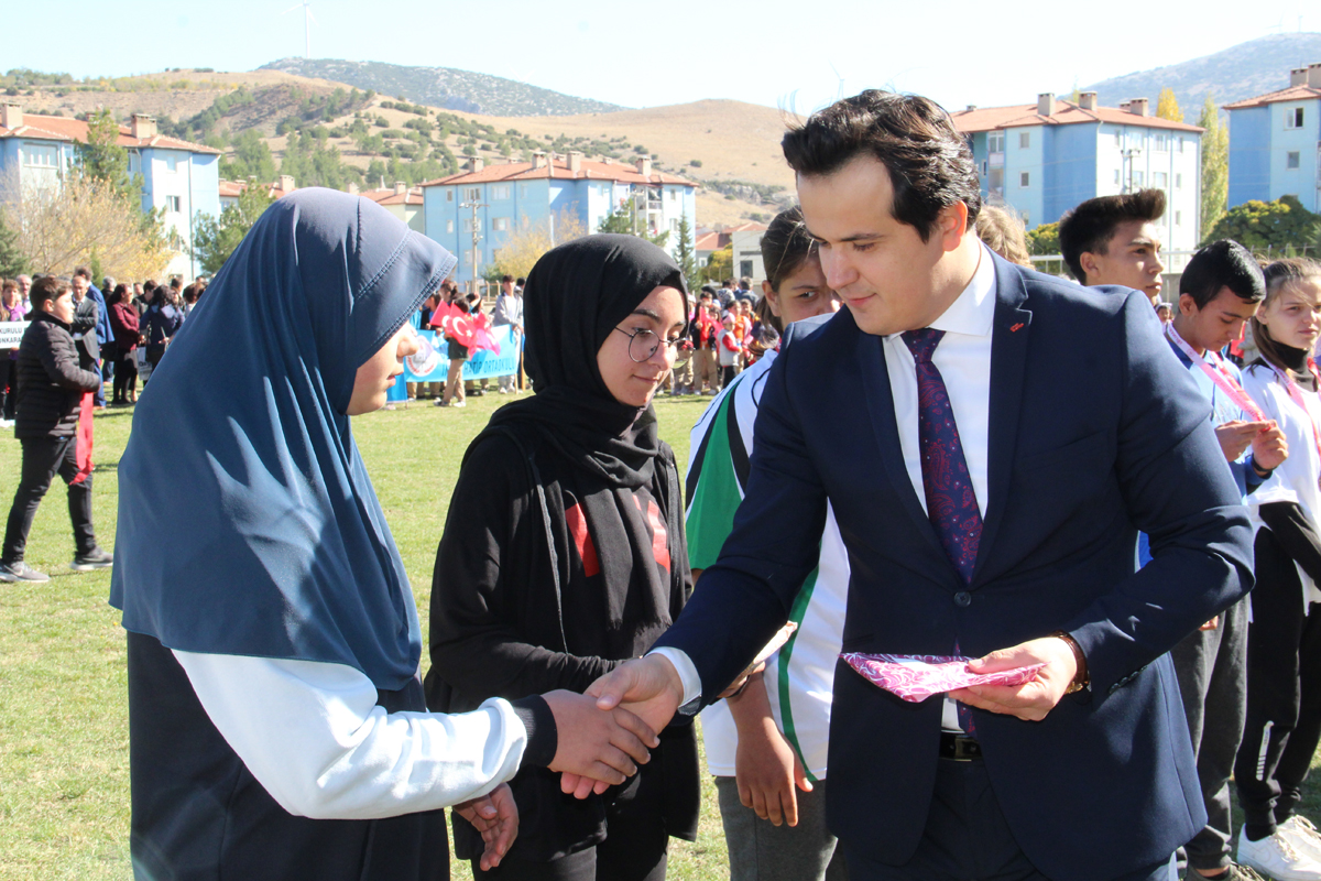 Dinar'da 29 Ekim Cumhuriyet Bayramı Coşkuyla kutlandı