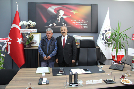VELİ ÖZCAN MAZBATAYI ALDI
