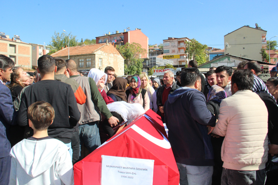 Dinar'da Uzman Çavuş Muhammed Mustafa Özdemir Göz Yaşları İle Toprağa Verildi