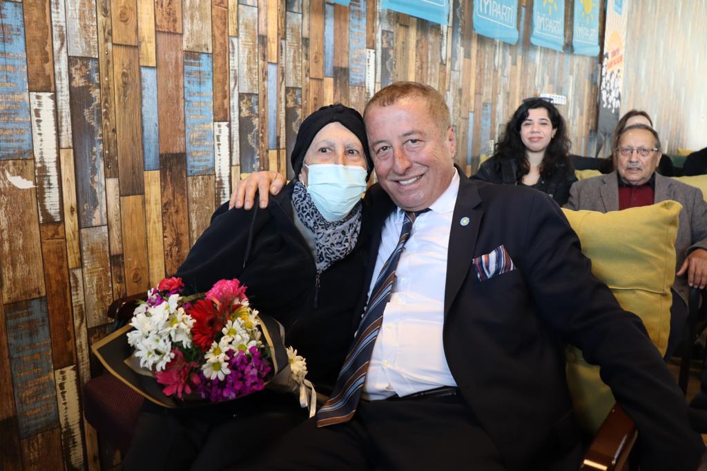 HAKAN ŞEREF OLGUN, “SON BAYRAMIMIZ OLSUN”