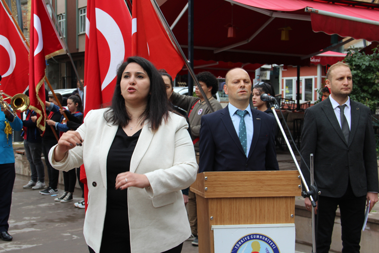 Dinar'da 19 Mayıs  Coşkuyla Kutlandı