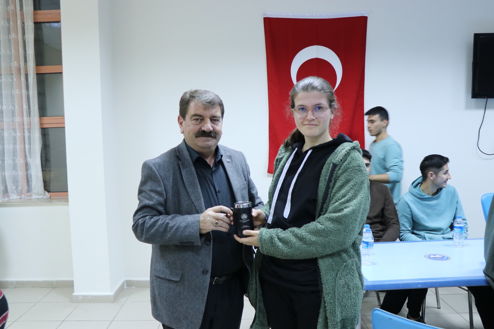 Başkan Sarı, Yurt öğrencileriyle bir araya geldi 