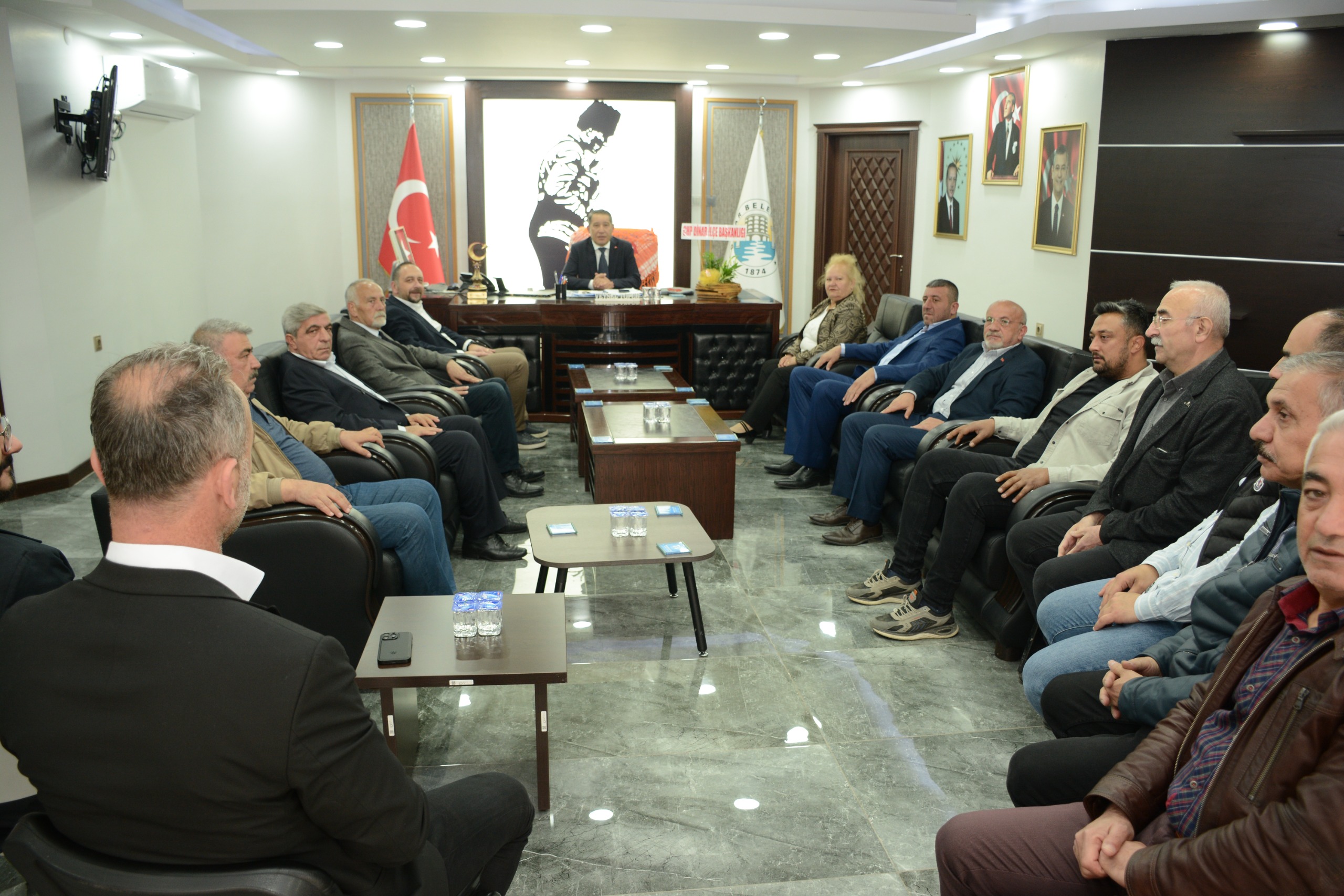 CHP Dinar İlçe Başkanı Ali Arıkan, Veysel Topçu'ya Ziyarette Bulundu 