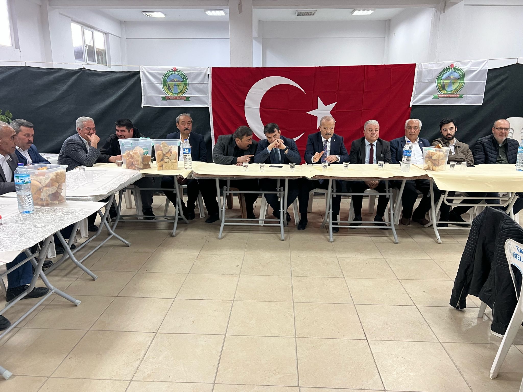 Tatarlı’da Ramazan Bereketi: MHP Heyeti Halkla İftarda Buluştu