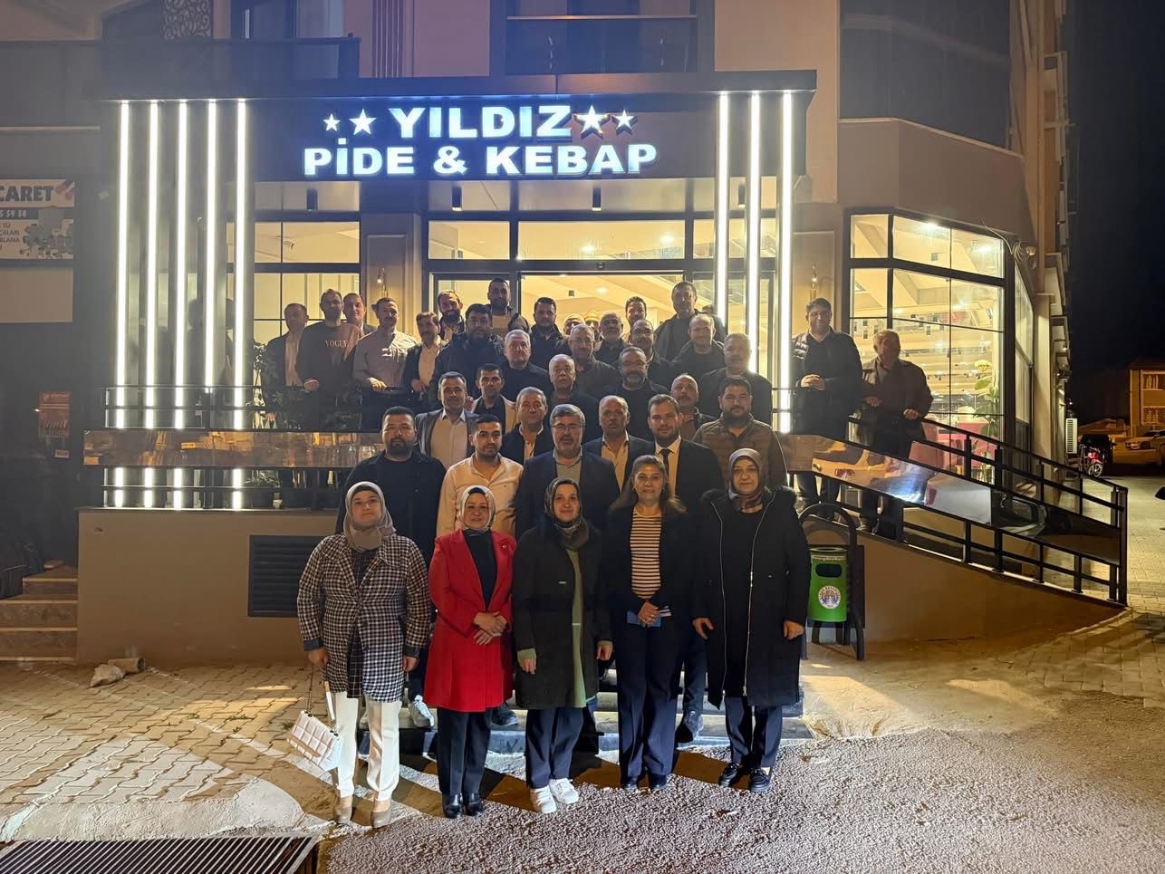 Ali Özkaya, Dinar İlçe Başkanlığı'nın Sahur Programına Katıldı