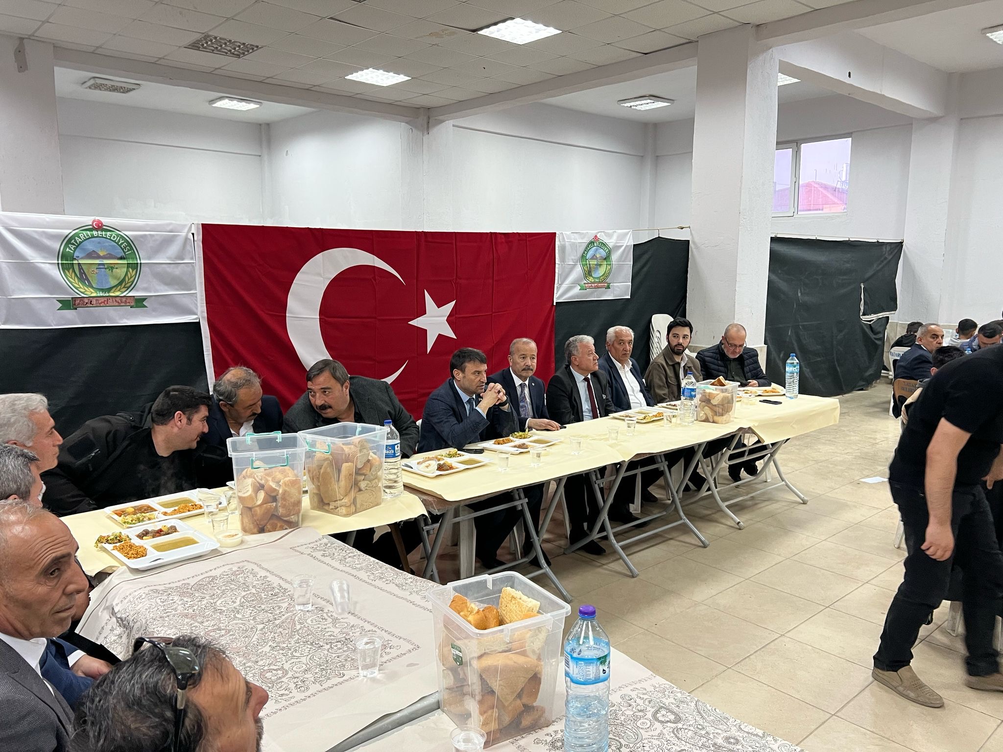 Tatarlı’da Ramazan Bereketi: MHP Heyeti Halkla İftarda Buluştu