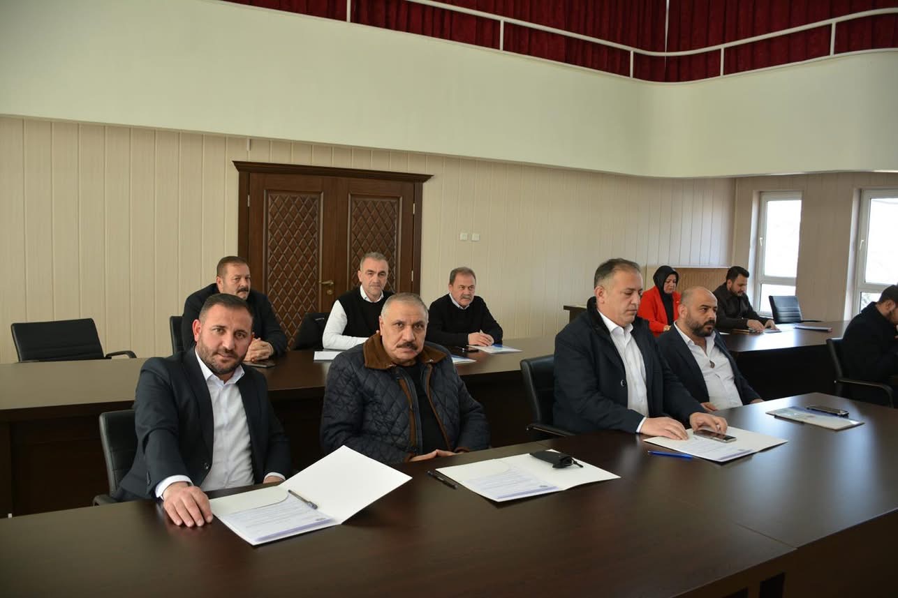 Halk Soruyor: Alınan Kararlar İlçemize Hayırlı Olsun, Ama Ne Oldu?