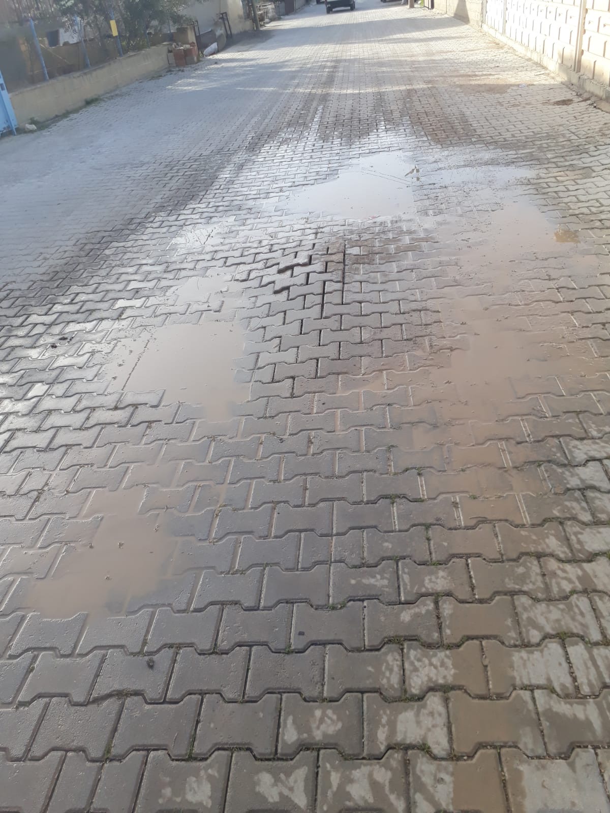 Uğur Yıldırım Muhtarı ve Belediye’yi Göreve Çağırdı