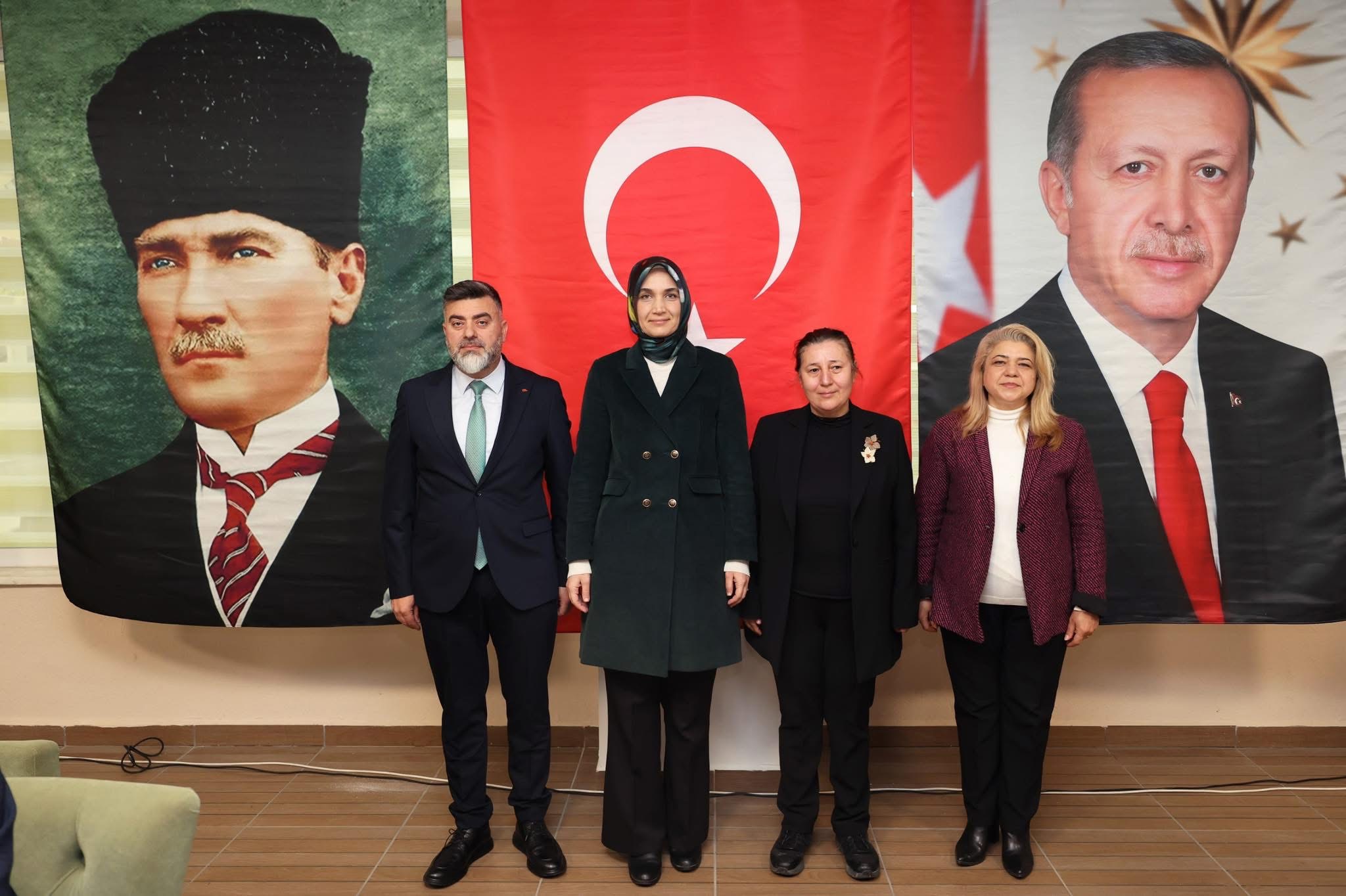 Vali Yiğitbaşı Muhtarlarla İftar Programında Buluştu