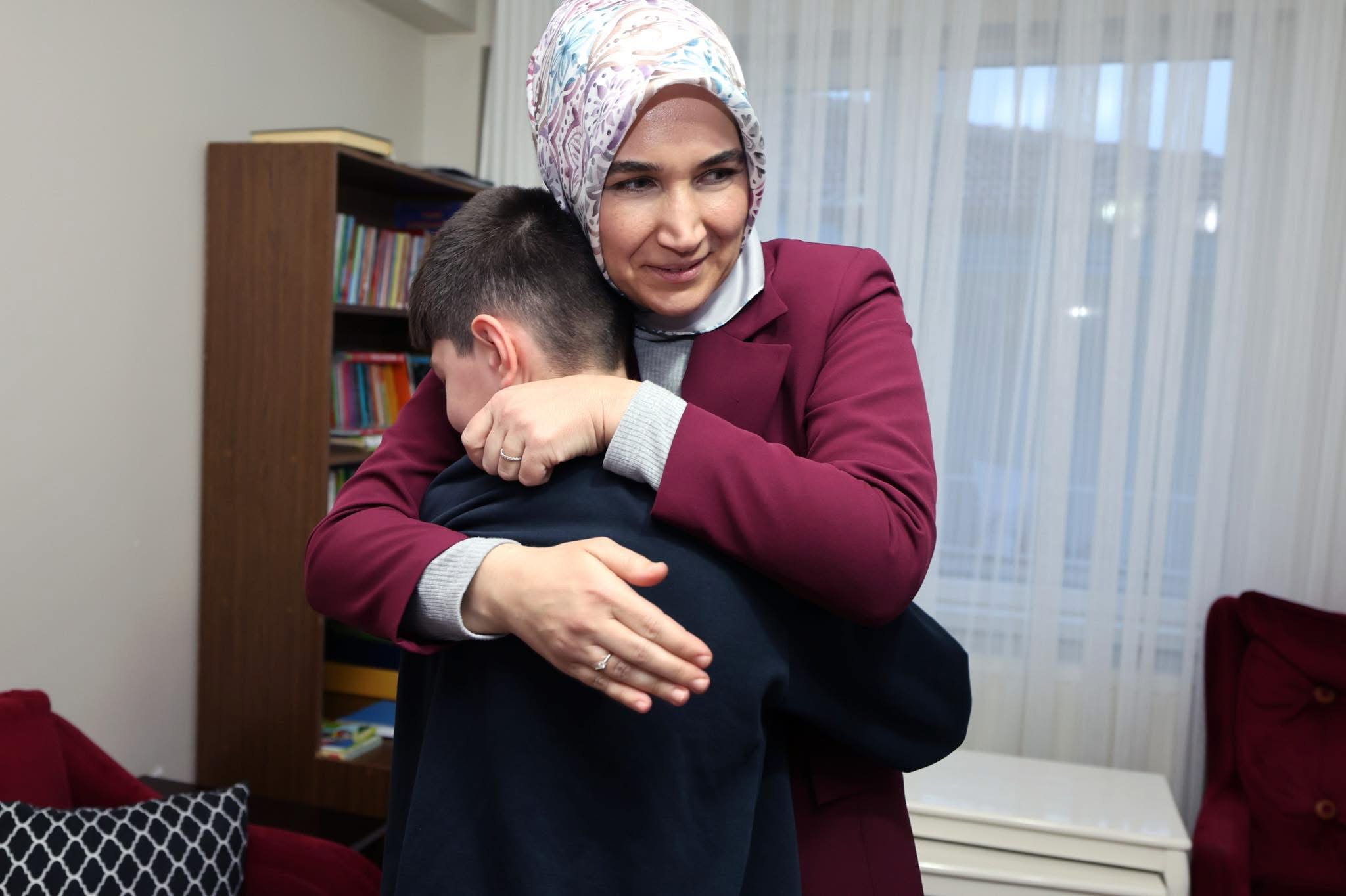 Vali Kübra Güran Yiğitbaşı, Devlet Himayesindeki Çocuklarla Bir Araya Geldi!