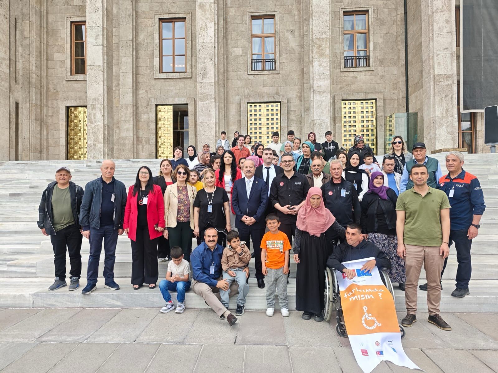 Taytak, Özel Bireyli Çocukları TBMM’de ağırladı