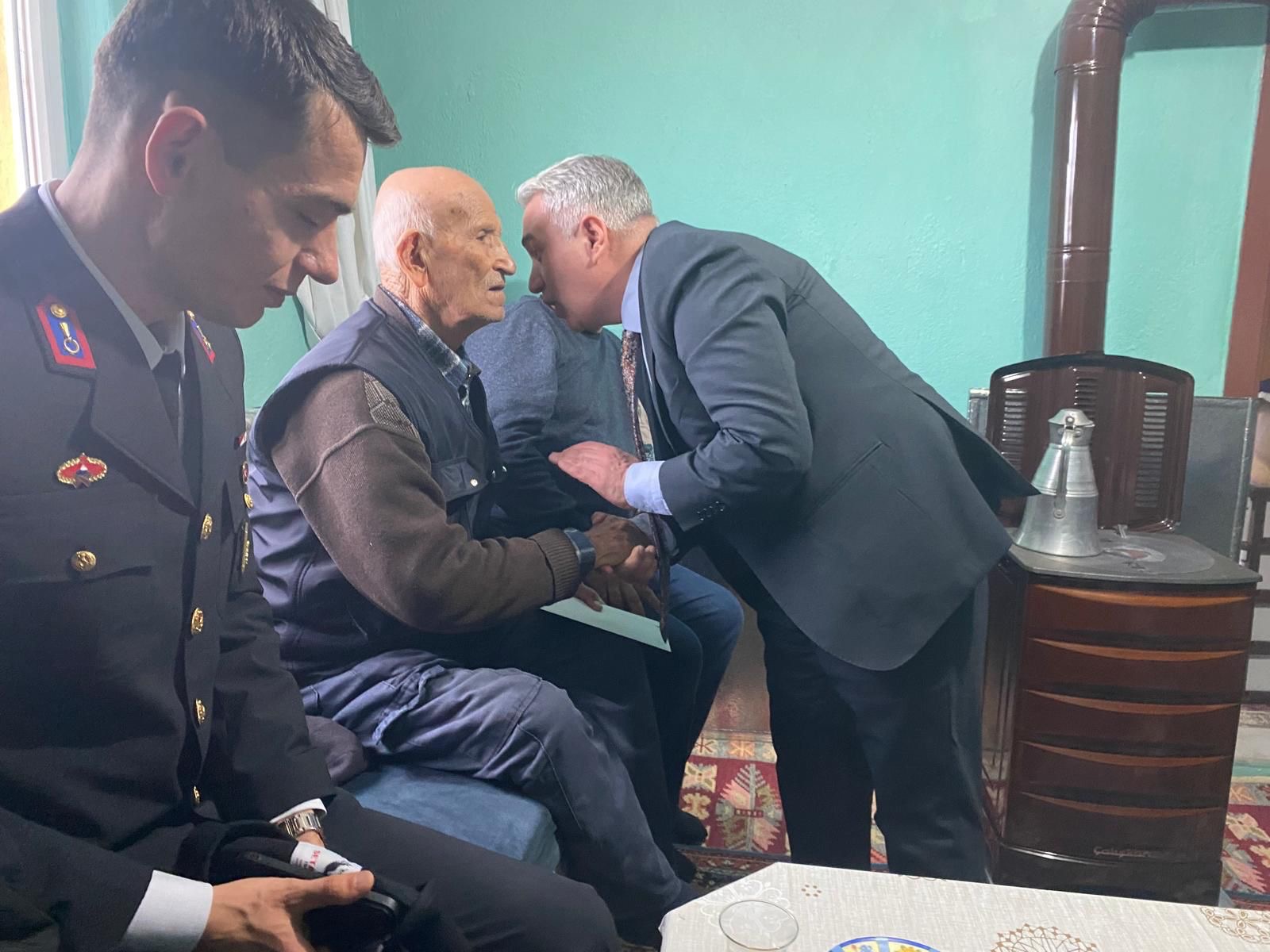 İLÇEMİZDE RAMAZAN BAYRAMI RESMİ BAYRAMLAŞMA PROGRAMI YAPILDI