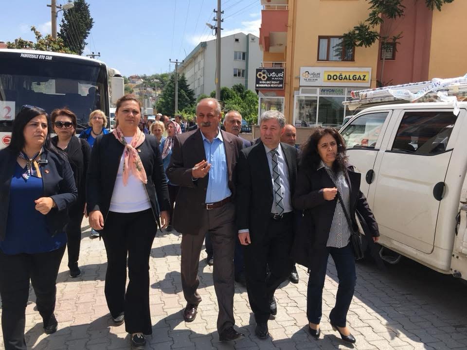 CHP’li Hatice Gökoğlu’ndan Dinar Belediyesi’ne Sert Tepki: “Köpeğimi Katlettiler, Hesabını Soracağım”