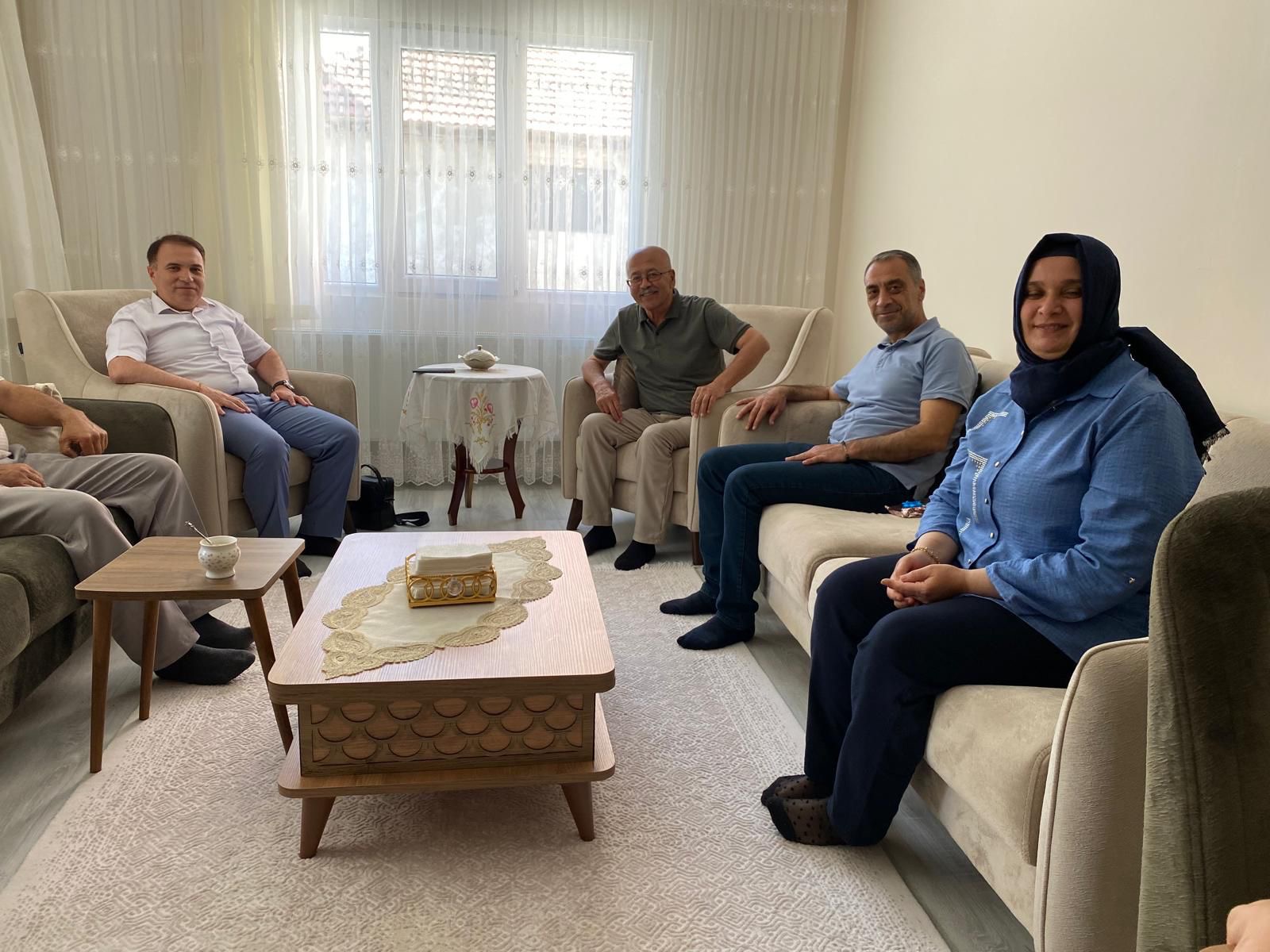 KAYMAKAM DURU’DAN ŞEHİT BABALARIMIZA ZİYARET