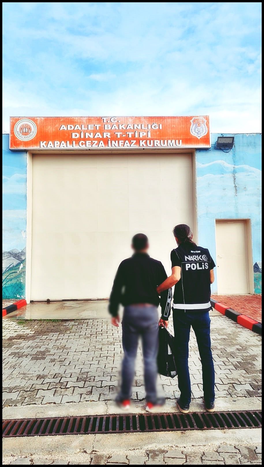 Madde Ticareti Suçlusu Yakalanarak Dinar Kapalı Cezaevine Teslim Edildi 