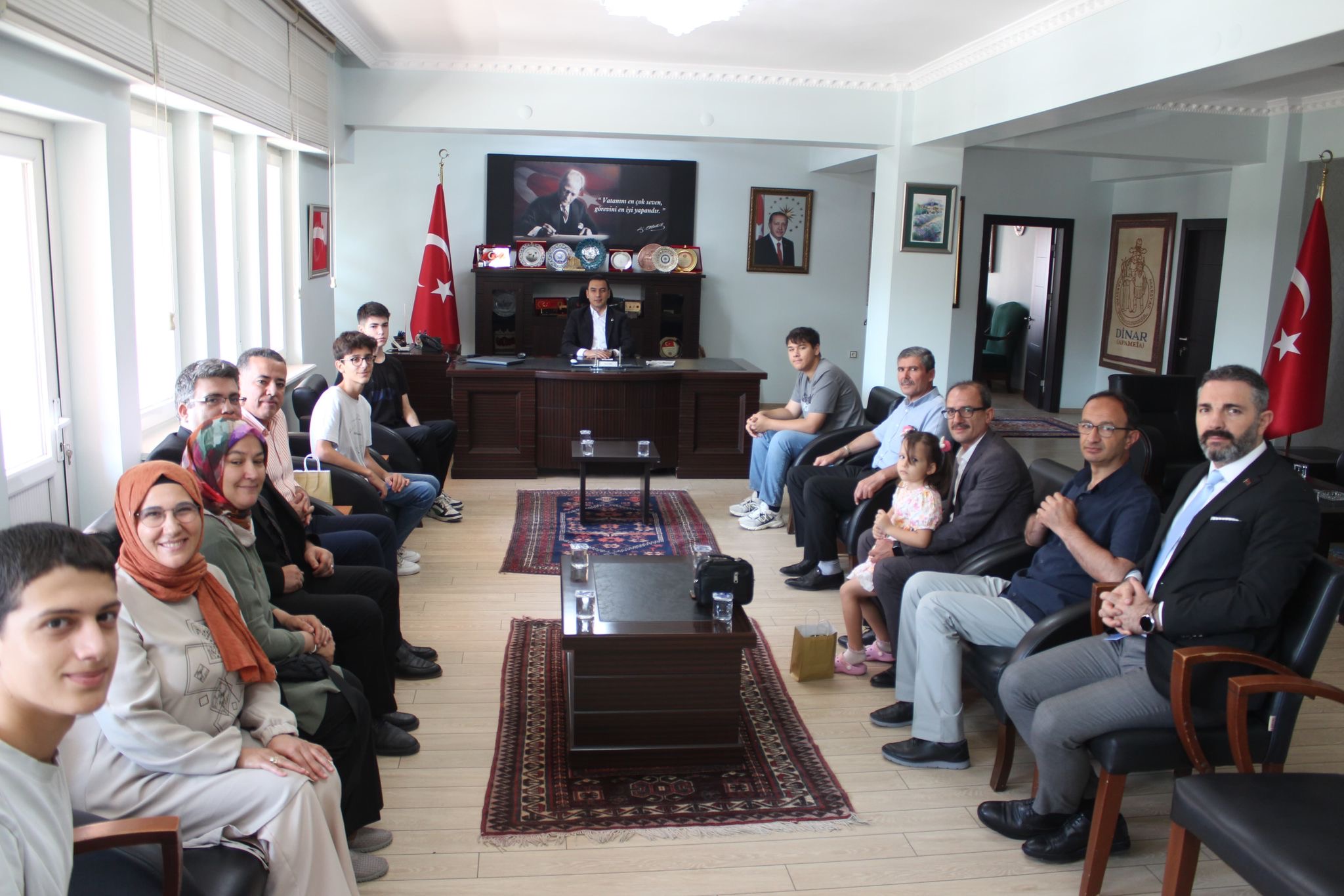 LGS’de Başarı Gösteren Öğrencilerden Kaymakamımıza Ziyaret