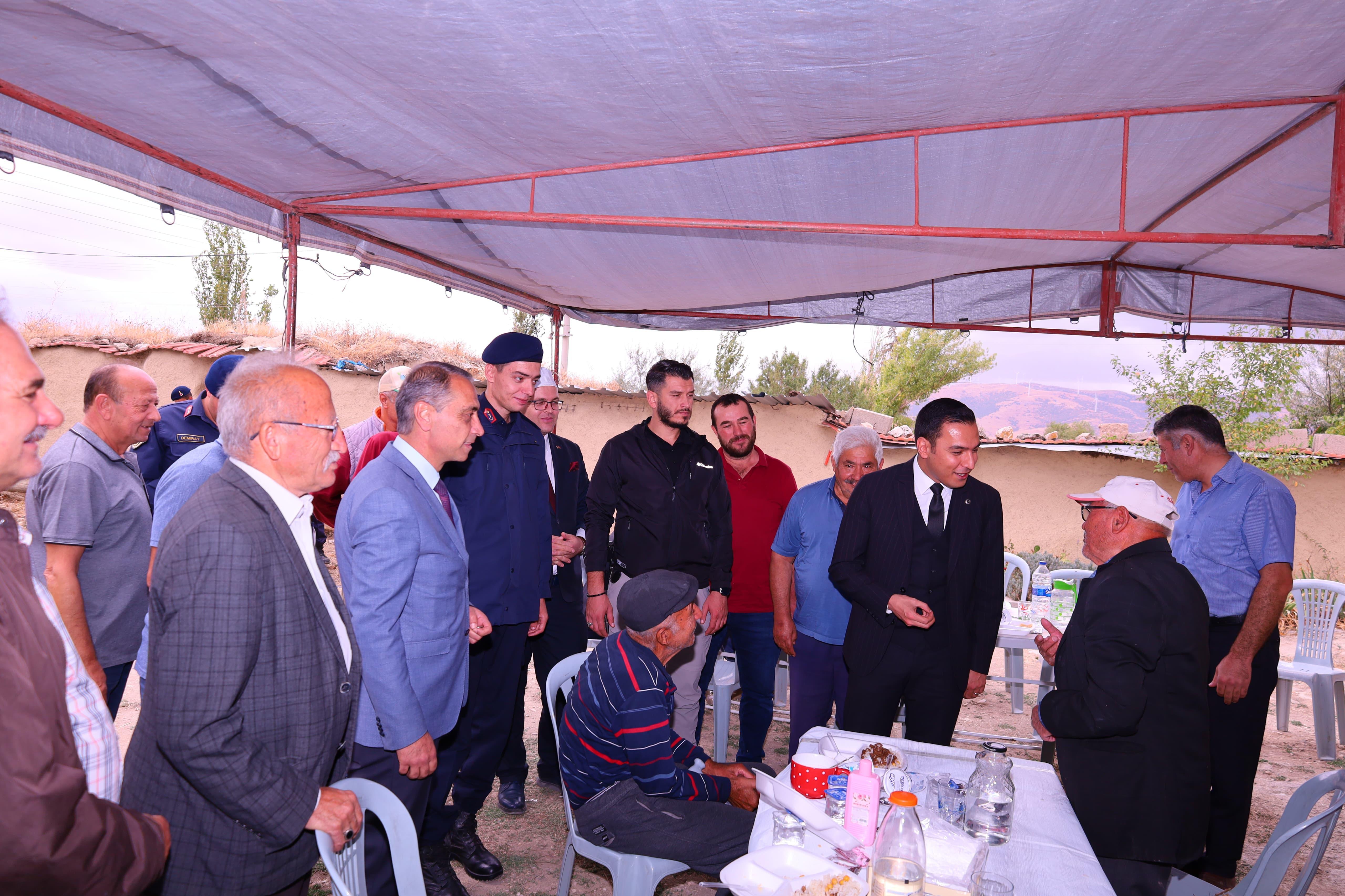 Kaymakamımız Hasan UĞUZ, Şehidimiz Alper İzzet TAŞBAŞ İçin Okutulan Mevlide Katıldı