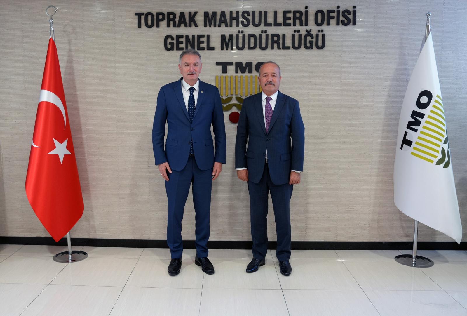 MHP Afyonkarahisar Milletvekili Mehmet Taytak, Toprak Mahsulleri Ofisi Genel Müdürü Ahmet Güldal’ı Makamında Ziyaret Etti