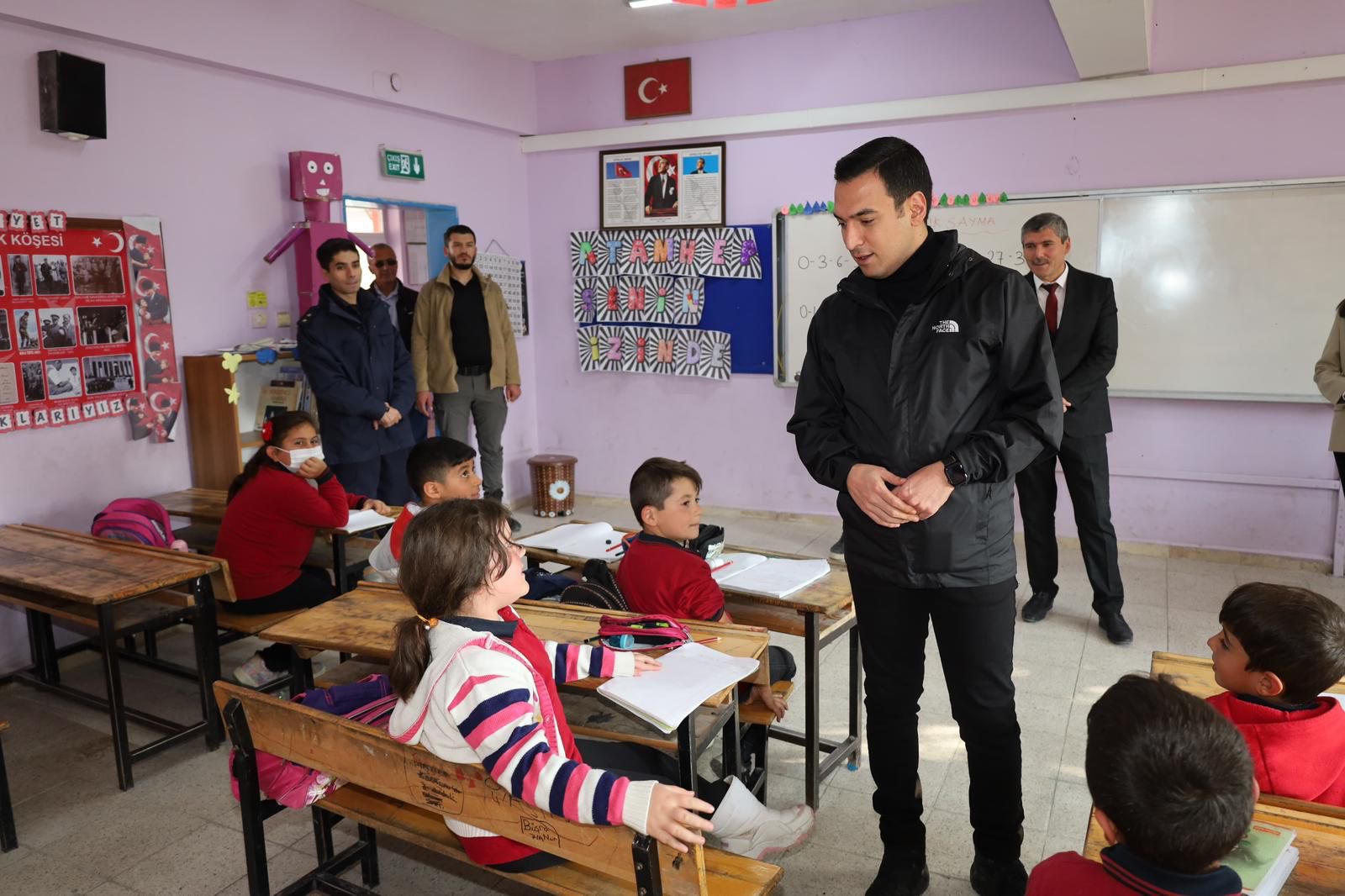 Doğanlı Köyü Spor Kompleksi Çalışmaları Devam Ediyor