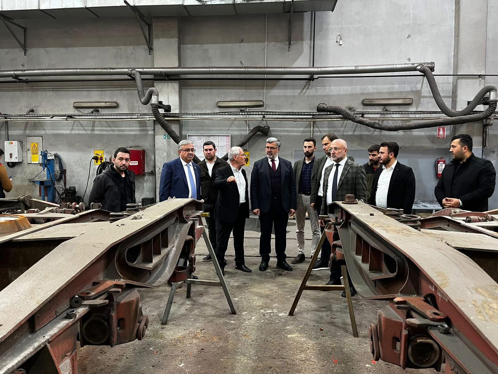 AK Parti Heyetinden Dinar’ın Gururu Acarlar Vagon’a Ziyaret