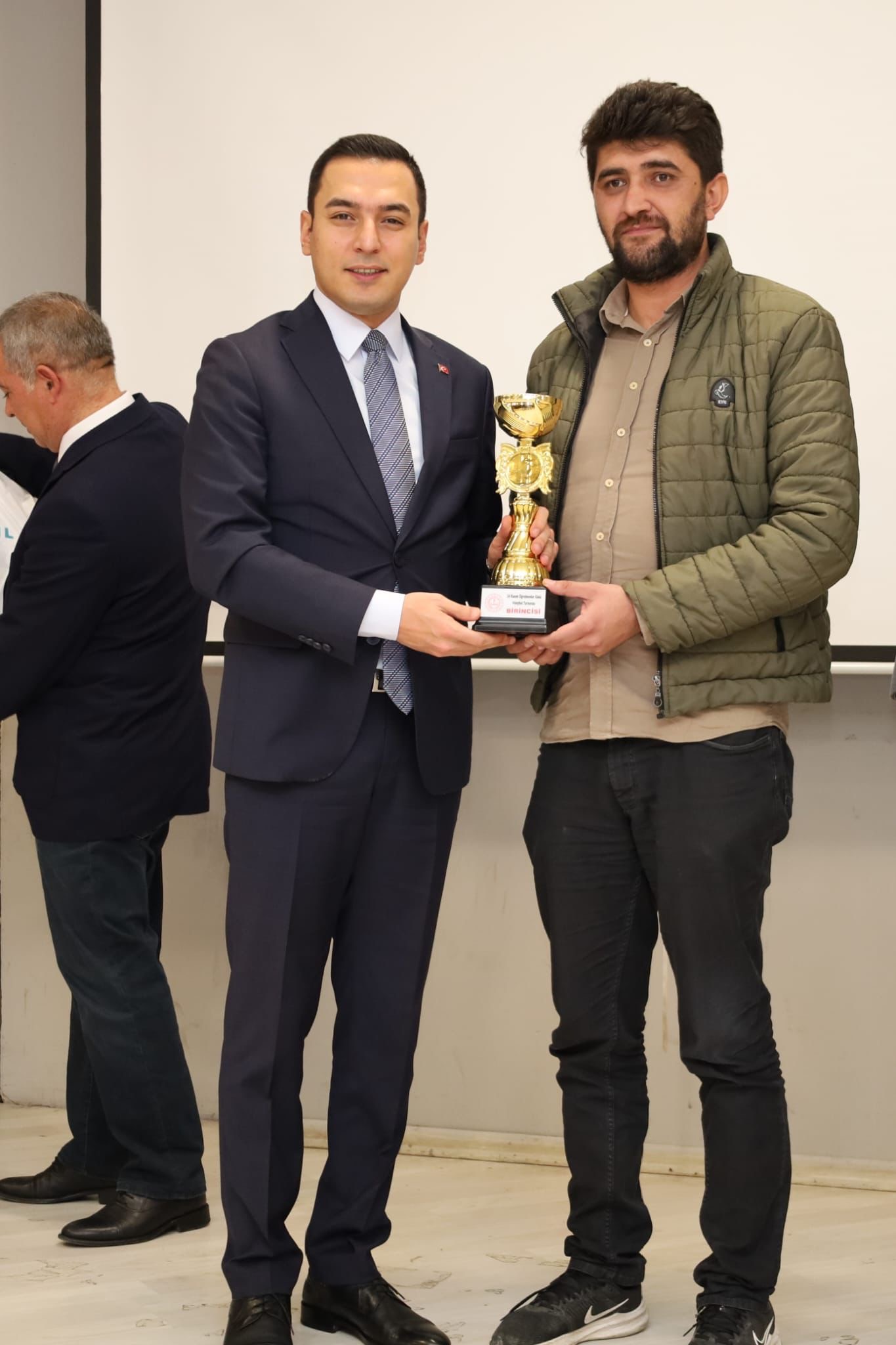 Dinar’da 24 Kasım Öğretmenler Günü Coşkuyla Kutlandı