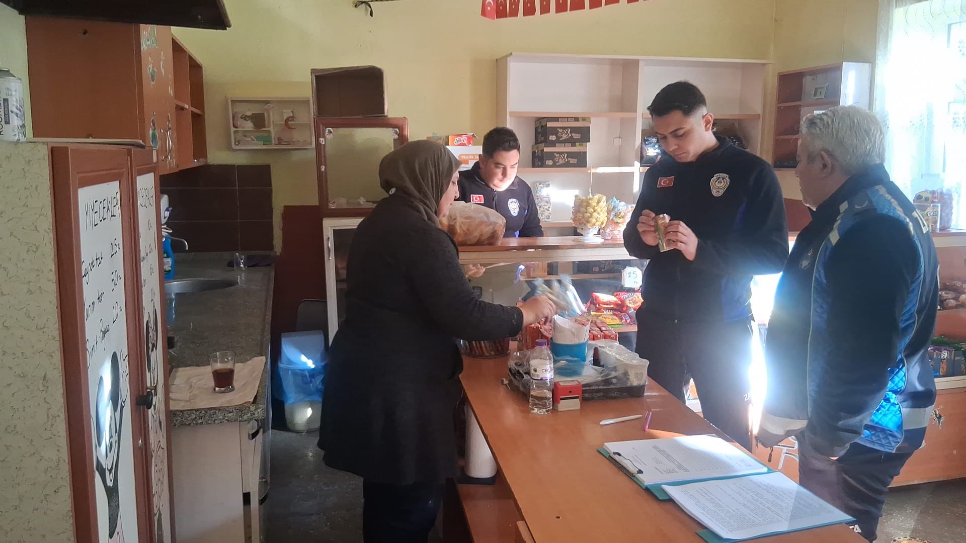 Dinar’da Okul Kantinlerine Sıkı Denetim