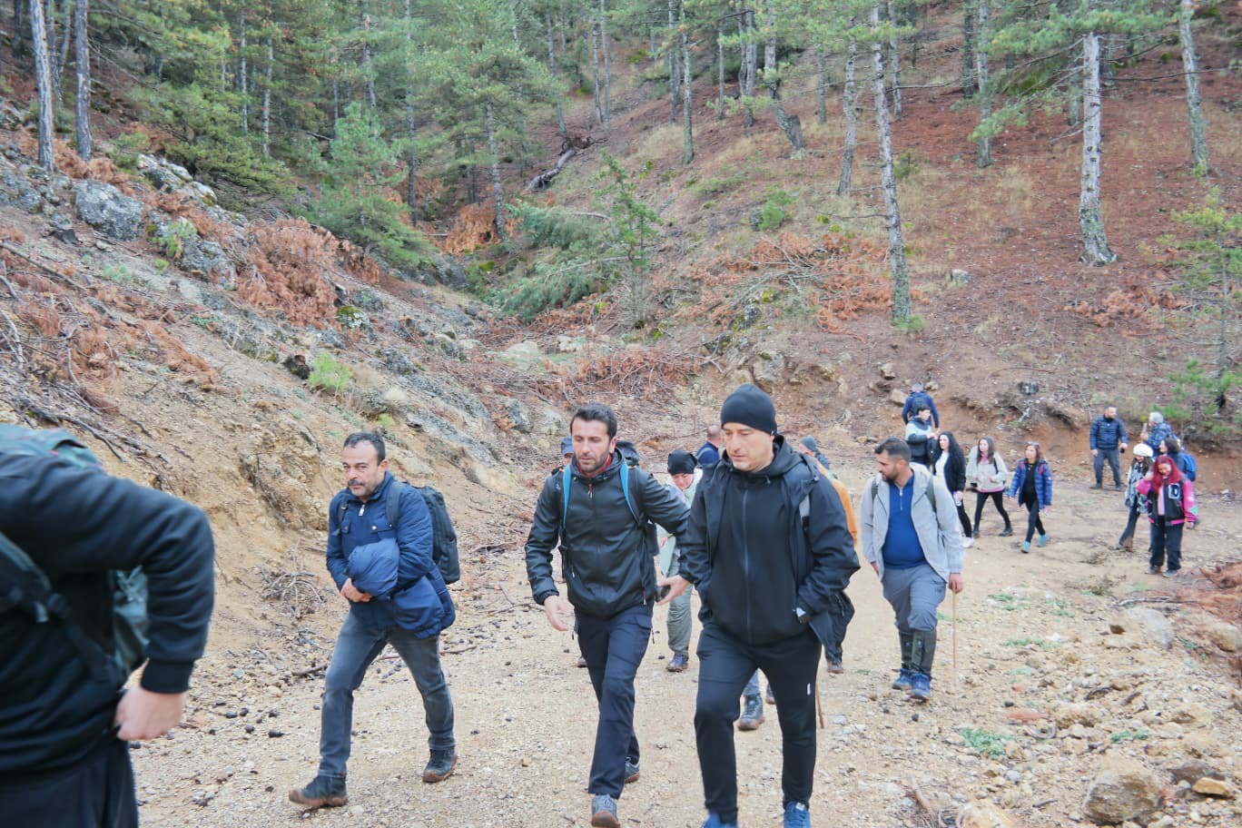 Dinar Doğa Sporları Grubu ve Sandıklı Doğa Sporları Grubu'nun Anma Etkinliği