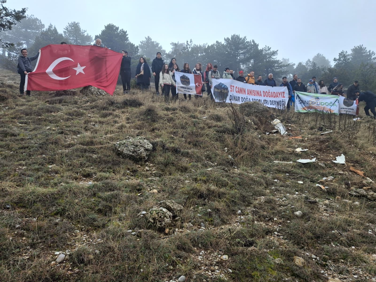 Dinar Doğa Sporları Grubu ve Sandıklı Doğa Sporları Grubu'nun Anma Etkinliği