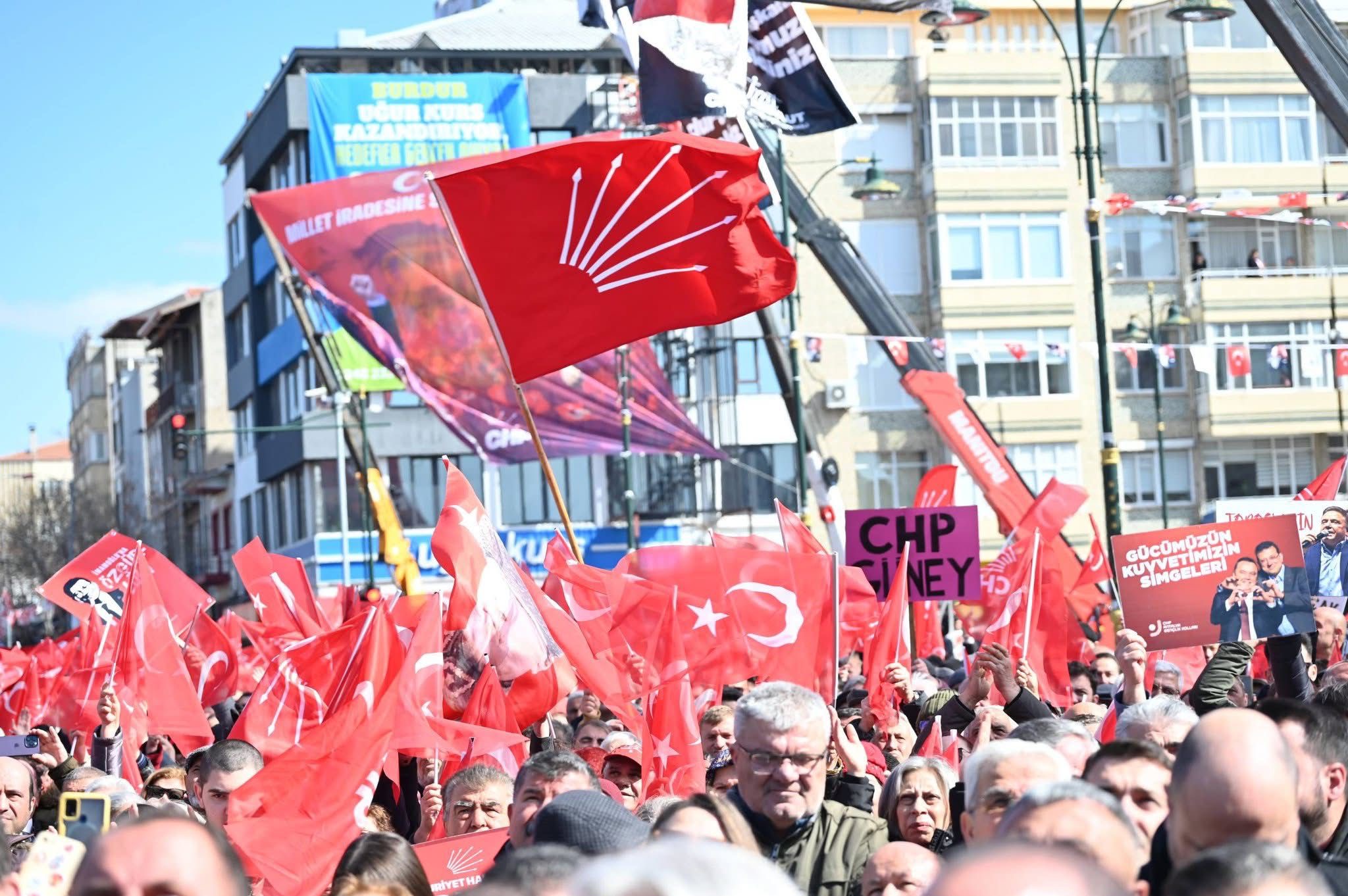CHP’de Bölgenin Yükselen İsmi: Veysel Topçu