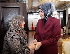 Afyonkarahisar'ın Valisi, Türkiye'nin Bakanı Olur mu?