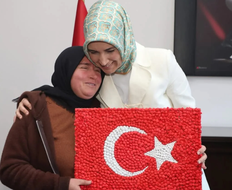 Afyonkarahisar'ın Valisi, Türkiye'nin Bakanı Olur mu?