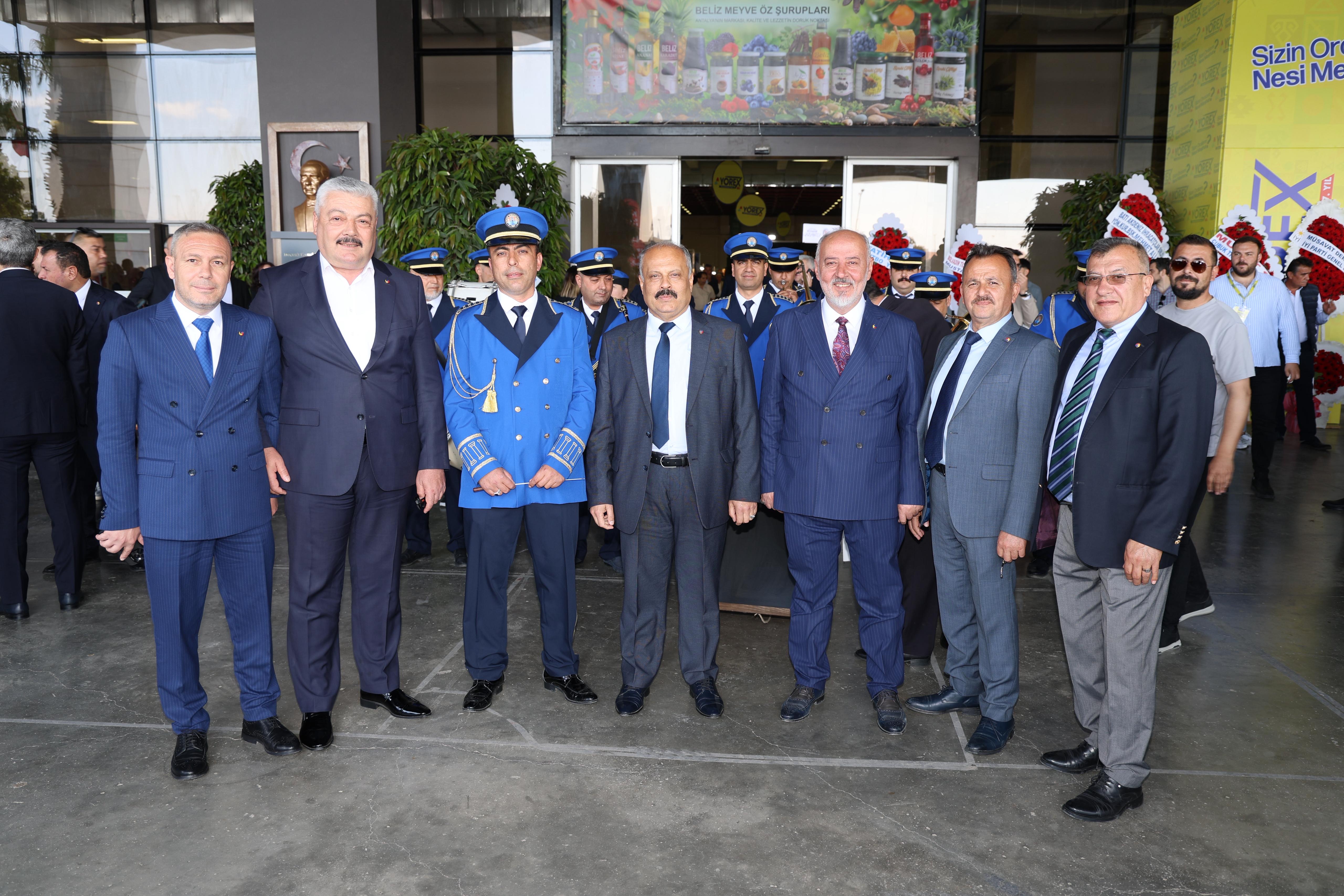 Dinar Belediyesi YÖREX Fuarı’nda Yöresel Değerlerini Tanıttı