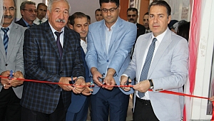 Dinar'da "81 ilde Şanlı Bayrağımız" adlı Sergi Açıldı