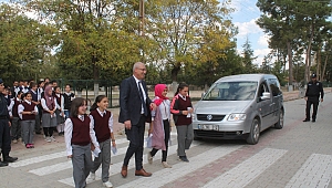 Başmakçı'da "Yayanın Güvenlinin Nöbetçisiyiz" etkinliği