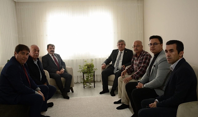 Aydın Milletvekili Rıza Posacı Dinar’da Ziyarete Önce Şehidimizin Evinden Başladı