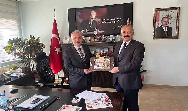Dinar TSO Başkanı Veli Özcan Kaymakam Kemal Duru'yu Ziyaret Etti